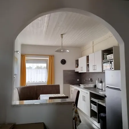 Familia Szabo Vendeghaz 3* Хевиз