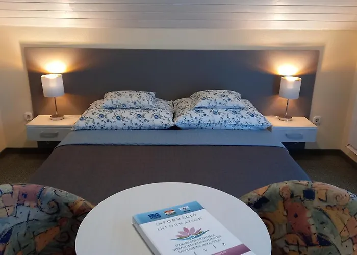 Familia Szabo Vendeghaz 3*